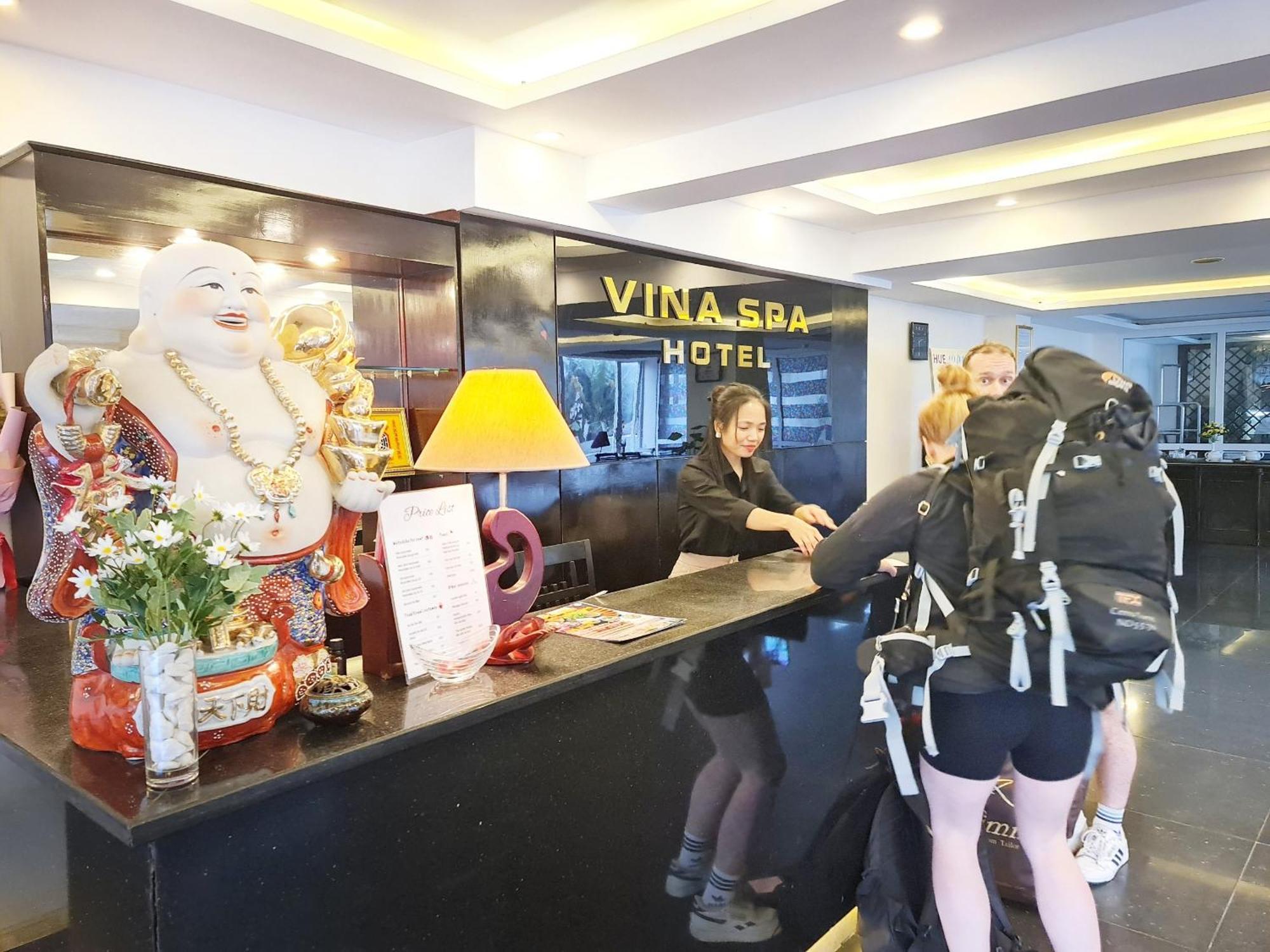 הואה Viet Nam Hotel מראה חיצוני תמונה